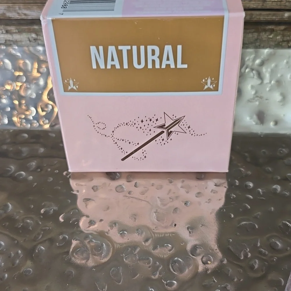 Jeffree Star luminous setting